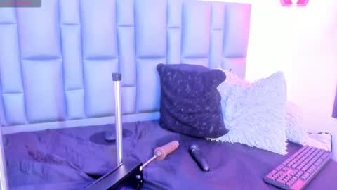 Snapshot of abbyadams23 chatting on March 2, 2026, 7:15 am abbyadams23 online show from March 2, 2026, 7:15 am