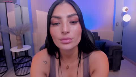 Snapshot of abbydalton chatting on February 3, 2025, 7:10 pm Abby Dalton  online show from February 3, 2025, 7:10 pm