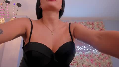 Snapshot of abbydalton chatting on March 11, 2025, 5:35 pm Abby Dalton  online show from March 11, 2025, 5:35 pm