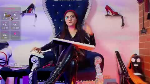 Miss Abby online show from November 5, 2025, 3:39 am