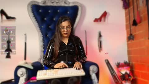 Miss Abby online show from November 26, 2025, 4:24 am