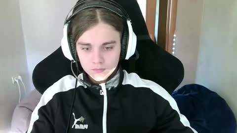 abbysal_blade online show from October 12, 2025, 8:02 am