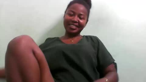 abella677022 online show from February 19, 2026, 11:39 am