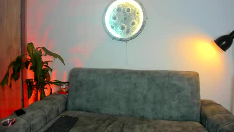  Abella and Kendra  online show from May 31, 2026, 10:22 pm