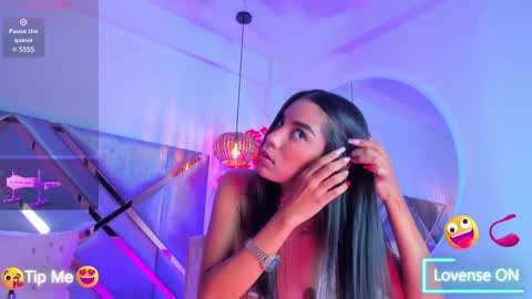 abelladgr online show from January 28, 2025, 2:53 am