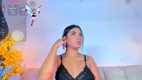 abelladgr online show from September 15, 2025, 2:22 am