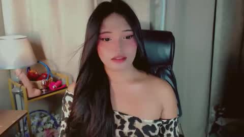 Snapshot of abetterchristine chatting on May 13, 2026, 5:05 am Abetterchristine online show from May 13, 2026, 5:05 am