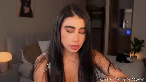 abie_owen online show from July 23, 2026, 12:13 am