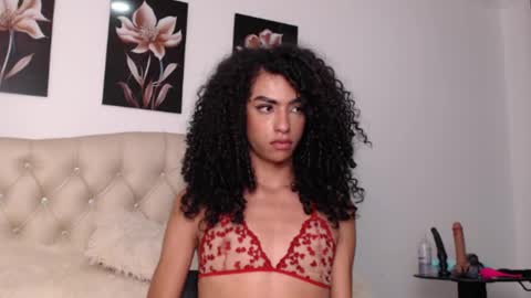 Snapshot of abigail_f00x chatting on February 8, 2025, 4:25 am Abigail online show from February 8, 2025, 4:25 am