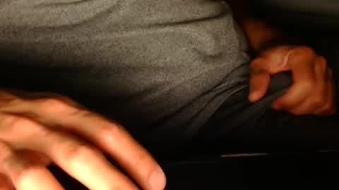 abirelis online show from April 23, 2026, 2:57 am