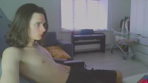 hi  cum in pvt noi extra tip online show from February 8, 2025, 11:33 am
