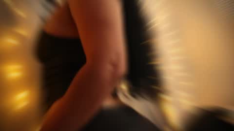 abril_bianchi online show from April 19, 2026, 2:49 pm