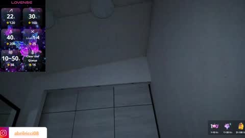 Abril  online show from January 23, 2025, 10:43 am