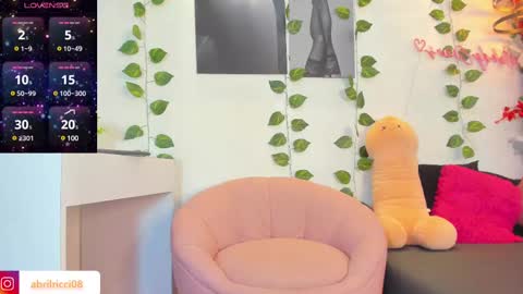 Abril  online show from February 11, 2025, 4:22 am