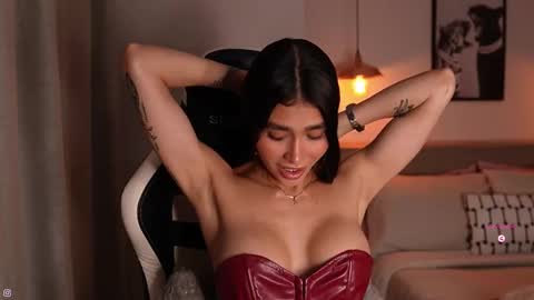 Snapshot of abril_w18 chatting on December 19, 2025, 10:28 pm My name is Alexa. Please say hello I like to chat with you. If you have requests please use tip online show from December 19, 2025, 10:28 pm
