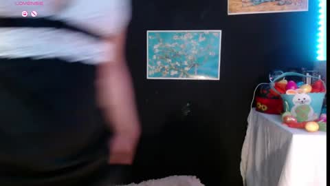 Absenta vert online show from March 29, 2026, 11:05 pm