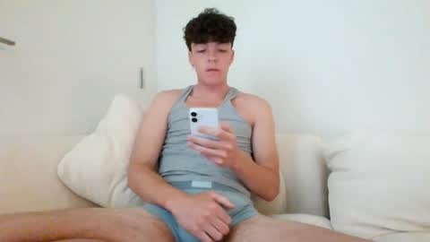 Snapshot of acascioz chatting on May 29, 2026, 7:56 pm acascioz online show from May 29, 2026, 7:56 pm