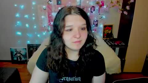 Kate online show from May 16, 2026, 11:57 pm