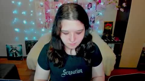 Kate online show from May 27, 2026, 2:08 am