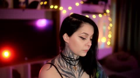 Snapshot of acid_pie chatting on February 5, 2025, 3:23 am acid_pie online show from February 5, 2025, 3:23 am