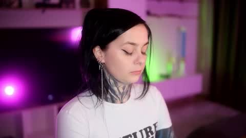 acid_pie online show from November 1, 2025, 7:38 pm