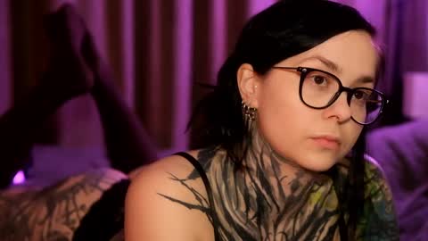 Snapshot of acid_pie chatting on April 11, 2026, 8:24 pm acid_pie online show from April 11, 2026, 8:24 pm