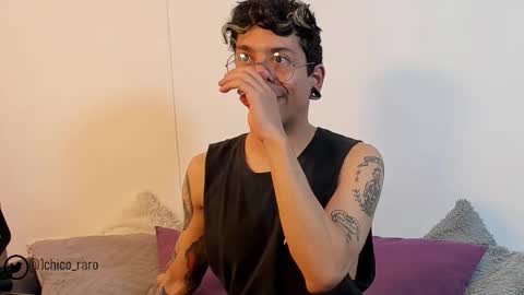 Jhonny online show from October 24, 2025, 3:14 am