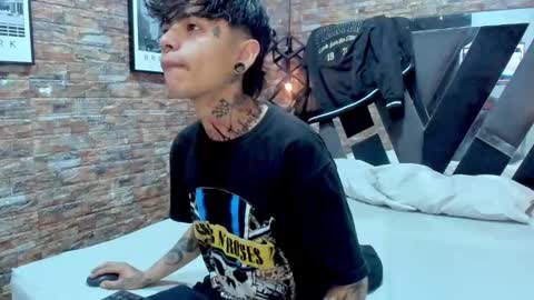 Acid Milo online show from December 6, 2024, 11:22 am