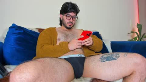 R. online show from January 15, 2025, 1:09 pm