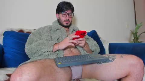 R. online show from January 23, 2025, 9:29 am