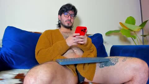 R. online show from February 10, 2025, 12:39 pm