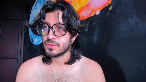 R. online show from November 5, 2025, 2:28 pm