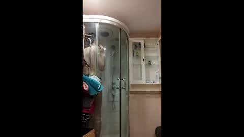 acuesta496 online show from April 6, 2026, 10:00 pm