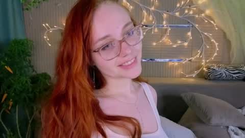 Snapshot of ada_mur chatting on May 18, 2026, 5:19 pm Ada online show from May 18, 2026, 5:19 pm