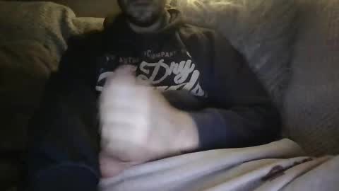 Snapshot of adam0910 chatting on January 10, 2025, 11:50 pm adam0910 online show from January 10, 2025, 11:50 pm