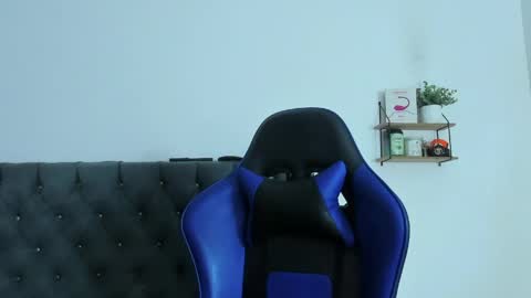 adam boss online show from April 7, 2026, 9:10 am