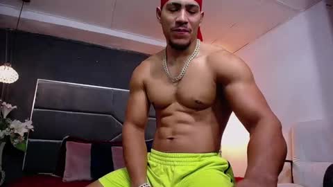 Snapshot of adam_fit19cm chatting on September 18, 2025, 1:57 pm adam_fit19cm online show from September 18, 2025, 1:57 pm