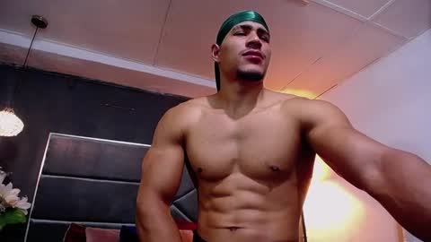 Snapshot of adam_fit19cm chatting on October 13, 2025, 1:55 pm adam_fit19cm online show from October 13, 2025, 1:55 pm