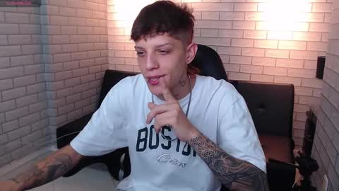 Snapshot of adam_hard_ chatting on January 7, 2025, 8:10 pm Adam online show from January 7, 2025, 8:10 pm