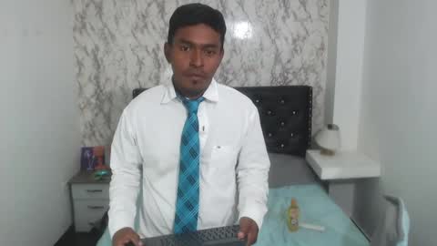 adam_morgan2 online show from September 8, 2025, 7:13 pm