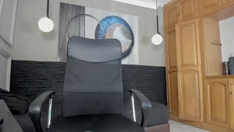 adam_piarse online show from January 3, 2025, 5:06 am