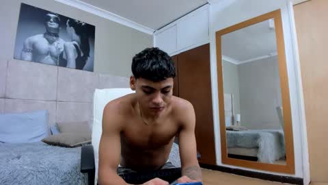 adam_piarse online show from October 15, 2025, 4:01 am