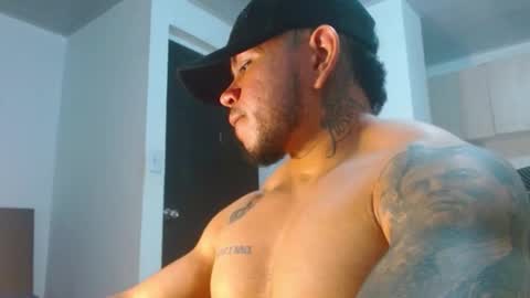 adam shilder7 online show from March 13, 2026, 2:18 am