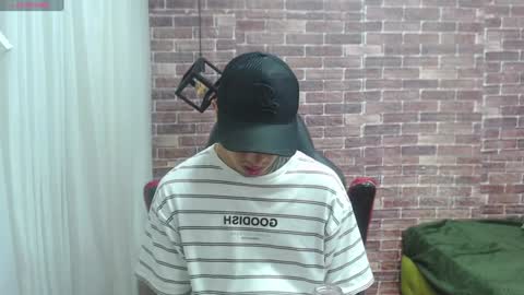 Adam online show from January 28, 2025, 12:32 pm