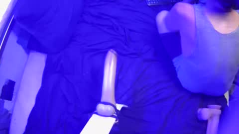 adamineve online show from February 9, 2025, 6:05 pm