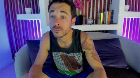 Im Adams Sanz online show from March 5, 2026, 7:32 pm