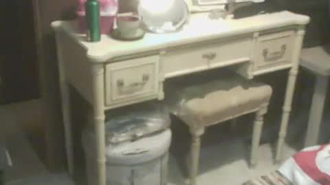 adamsny online show from November 25, 2025, 2:33 am