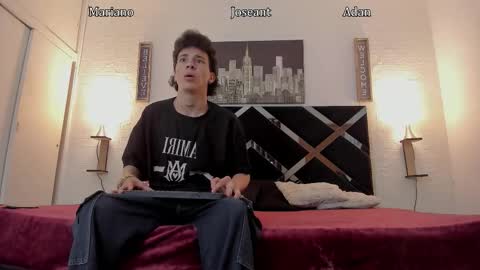 Adan Oriol online show from November 10, 2025, 4:00 am