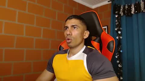 Adan Sin online show from January 7, 2025, 3:23 pm