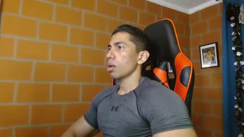 Adan Sin online show from March 1, 2025, 3:05 pm